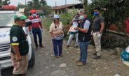 Entrega de kits alimenticios a la comunidad de la Sexta cooperativa y Santa Marianita